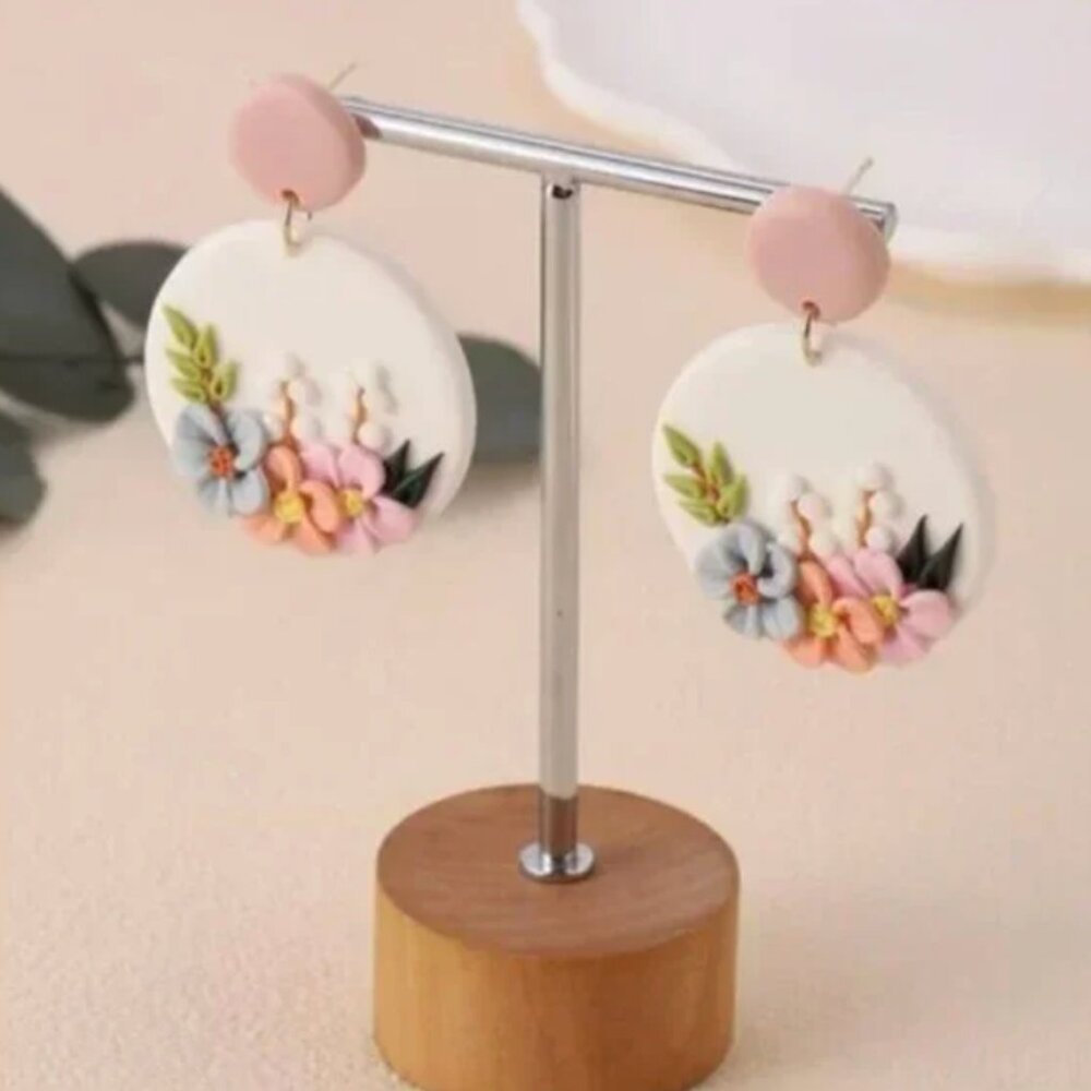 ⭐️❤️FREE Clay Like Floral Daisy Hip Hippie Art Wedding Flower Chic Glam Earrings